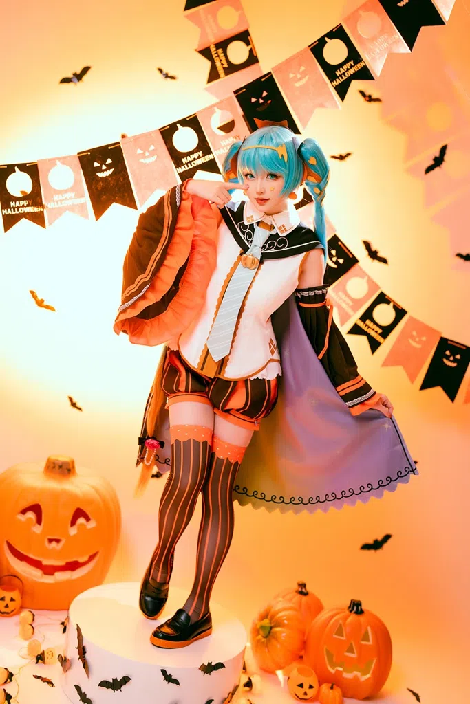 Hoshilily-星之迟迟-Hatsune-Miku-Halloween Of Page 3-13.webp