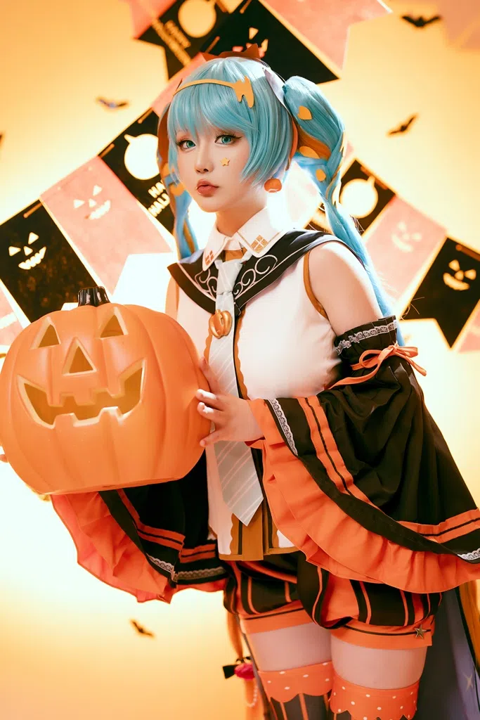 Hoshilily-星之迟迟-Hatsune-Miku-Halloween Of Page 3-15.webp