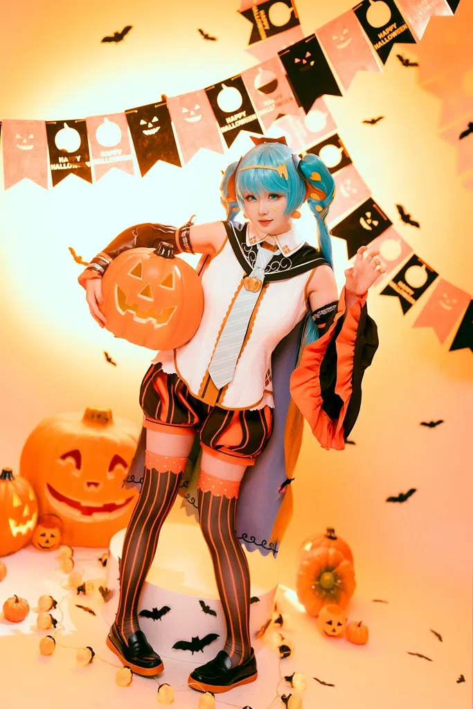 Hoshilily-星之迟迟-Hatsune-Miku-Halloween Of Page 3-16.webp